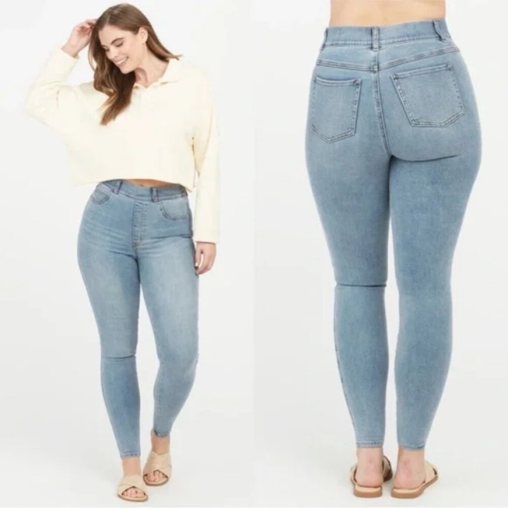 SPANX Skinny Ankle Jean Light Vintage Flattering Size Large